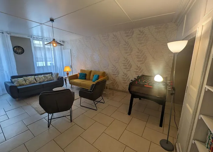 Du Grand Duc בית נופש *